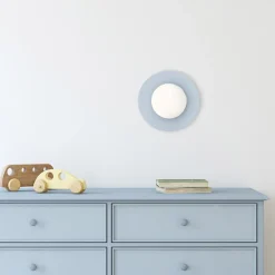 Plafoniere Moderne-Selezionato da Mazzolaluce Plafoniera celeste sfera vetro bianco per cameretta