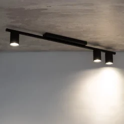 Plafoniere Moderne-Selezionato da Mazzolaluce Plafoniera da soffitto nera con 3 faretti