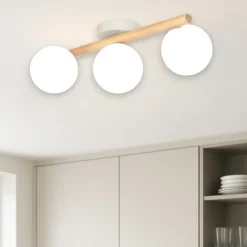 Plafoniere Moderne-Selezionato da Mazzolaluce Plafoniera di legno naturale per cucina