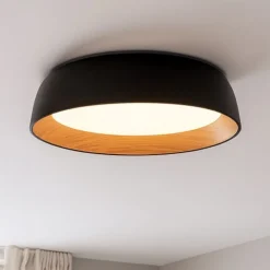 Plafoniere Moderne-Selezionato da Mazzolaluce Plafoniera led 40w 3000k nera effetto legno per cucina moderna