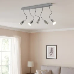 Plafoniere Moderne-Selezionato da Mazzolaluce Plafoniera moderna con 5 faretti gu10 orientabili cromati