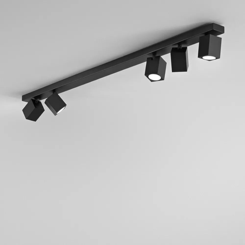 Plafoniere Moderne-Perenz Illuminazione Plafoniera nera con spot lampade squadrate orientabili perenz oddy