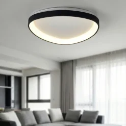 Plafoniere Moderne-Selezionato da Mazzolaluce Plafoniera nera led 42w moderna triangolare 2700k-5000k con telecomando