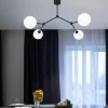 Plafoniere Moderne-Selezionato da Mazzolaluce Plafoniera per camera da letto nero 4 bocce bianche