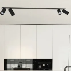 Plafoniere Moderne-Selezionato da Mazzolaluce Plafoniera per cucina da incasso con faretti orientabili
