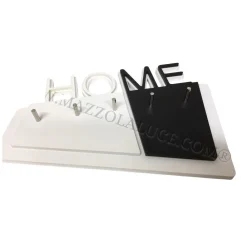 Mobili Ingresso Moderni-Selezionato da Mazzolaluce Porta chiavi da parete per ingresso moderno magnetico legno bianco nero