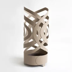 Mobili Ingresso Moderni-Selezionato da Mazzolaluce Portaombrelli beige metallo moderno