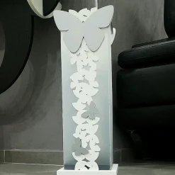 Mobili Ingresso Moderni-Selezionato da Mazzolaluce Portaombrelli moderno farfalle legno bianco grigio