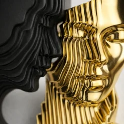 Quadri Moderni-Bongelli Preziosi Quadro scultura coppia stilizzata bianco nero oro 50x50