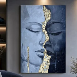 Quadri Moderni-Selezionato da Mazzolaluce Quadro verticale materico sguardo interiore 80x120 cm per soggiorno