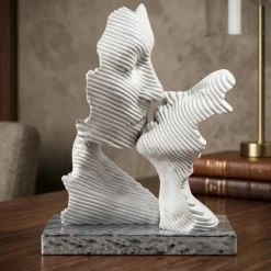 Soprammobili Moderni-Bongelli Preziosi Scultura da tavolo bacio volti innamorati base argento