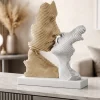 Soprammobili Moderni-Bongelli Preziosi Scultura soprammobile bacio stilizzato bianco nocciola