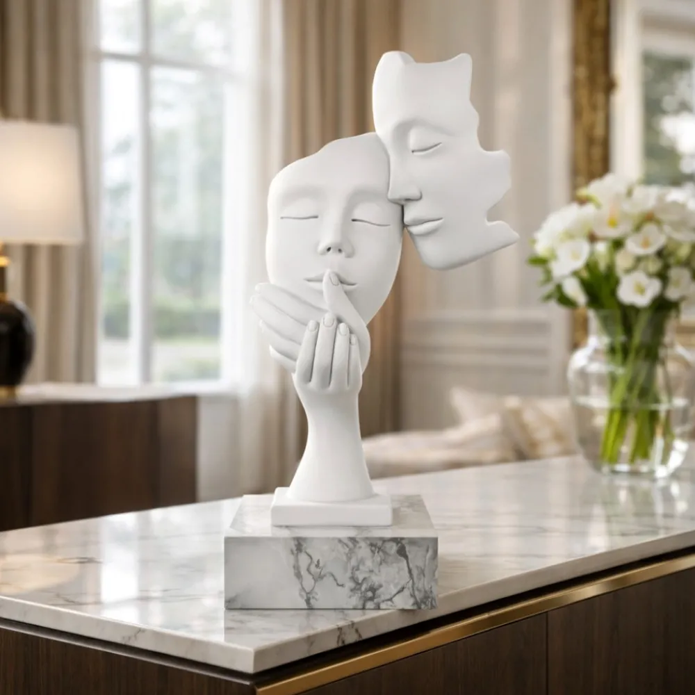 Soprammobili Moderni-Bongelli Preziosi Scultura volti base marmo bianco h40 soprammobile