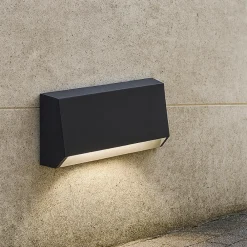 Segnapasso Led-Selezionato da Mazzolaluce Segnapasso a parete per esterni led 2w 4000k grafite ip65