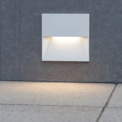 Segnapasso Led-Selezionato da Mazzolaluce Segnapasso bianco da esterno led 8w 3000k da incasso a parete