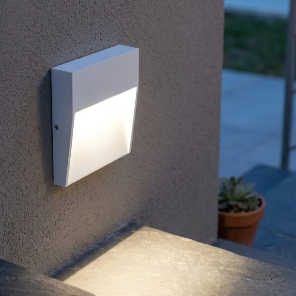 Segnapasso Led-Gea Luce Segnapasso bianco led 3w 4000k per esterno quadrato