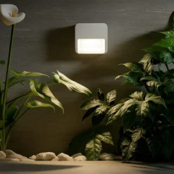 Segnapasso Led-Selezionato da Mazzolaluce Segnapasso da esterno quadrato bianco led 6w 3000k ip65