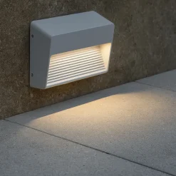 Segnapasso Led-Selezionato da Mazzolaluce Segnapasso da esterno rettangolare grigio da parete led 13w 3000k