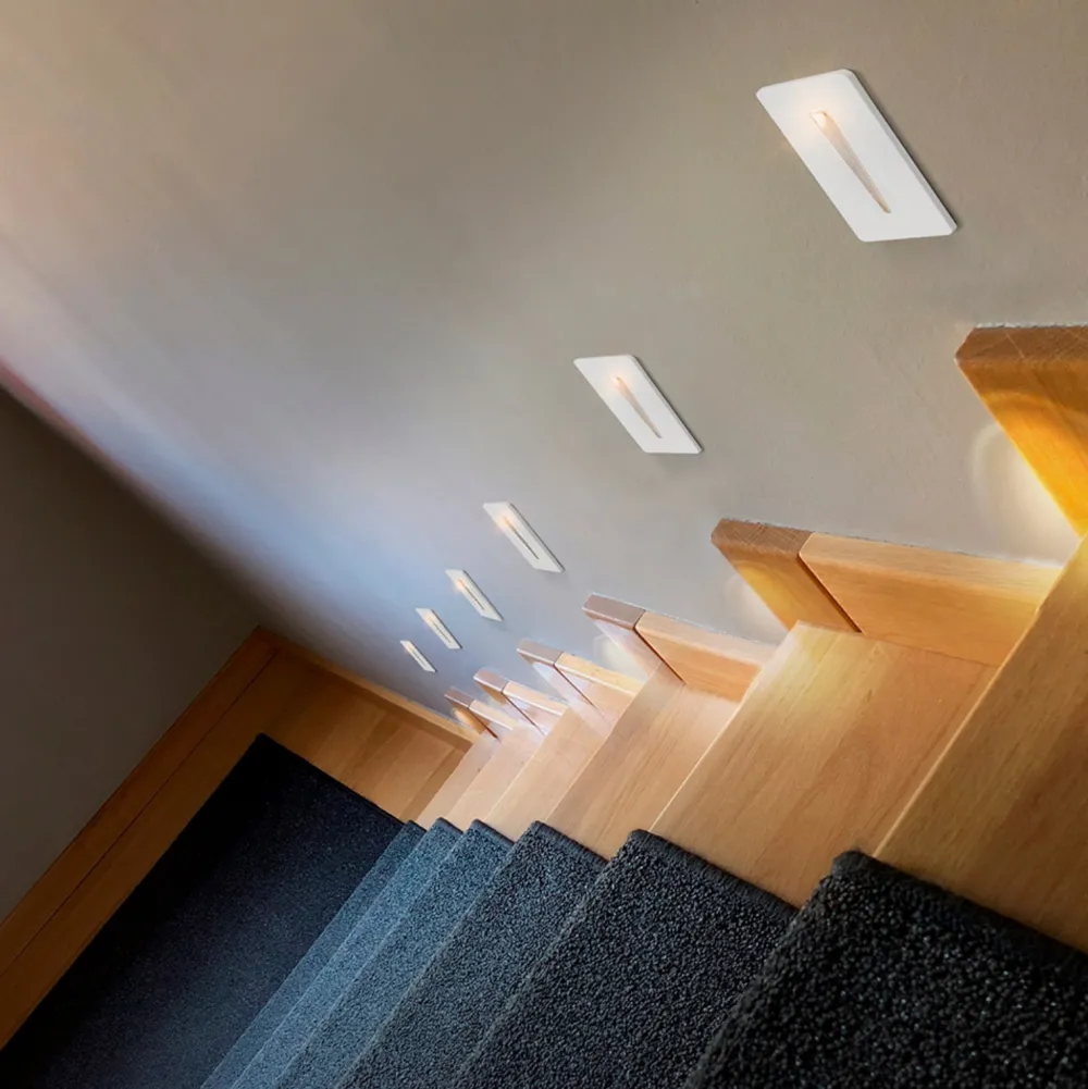 Segnapasso Led-Selezionato da Mazzolaluce Segnapasso da incasso per interni esterni bianco led 3w 3000k