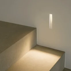 Segnapasso Led-Selezionato da Mazzolaluce Segnapasso faretto di gesso da incasso a scomparsa