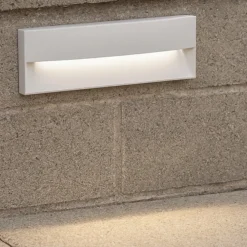 Segnapasso Led-Selezionato da Mazzolaluce Segnapasso led bianco per esterno da incasso a parete 12w 3000k
