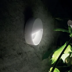 Segnapasso Led-Selezionato da Mazzolaluce Segnapasso led da esterno a parete rotondo bianco led 6w 3000k