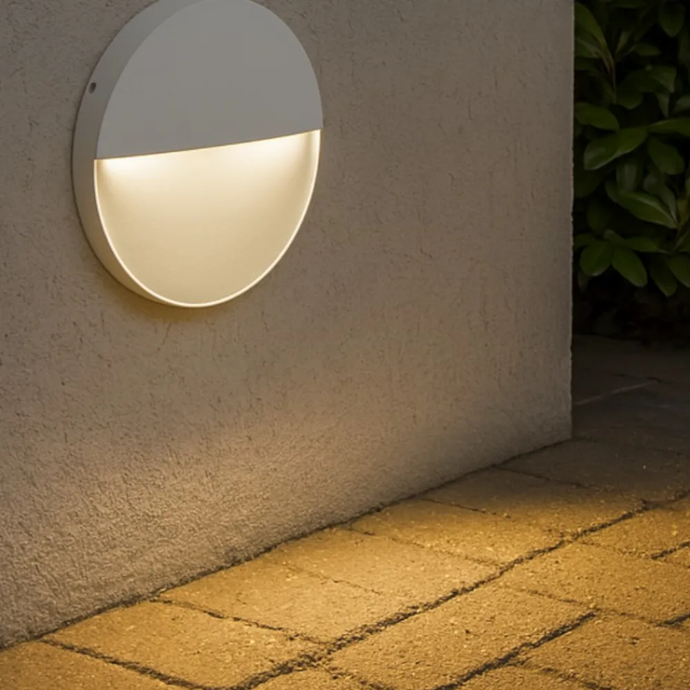 Segnapasso Led-Selezionato da Mazzolaluce Segnapasso led da esterno 6w 4000k rotondo bianco