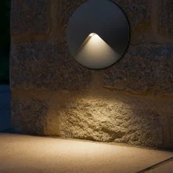 Segnapasso Led-Selezionato da Mazzolaluce Segnapasso led per esterni da incasso a parete 2w 3000k ip44 antracite rotondo