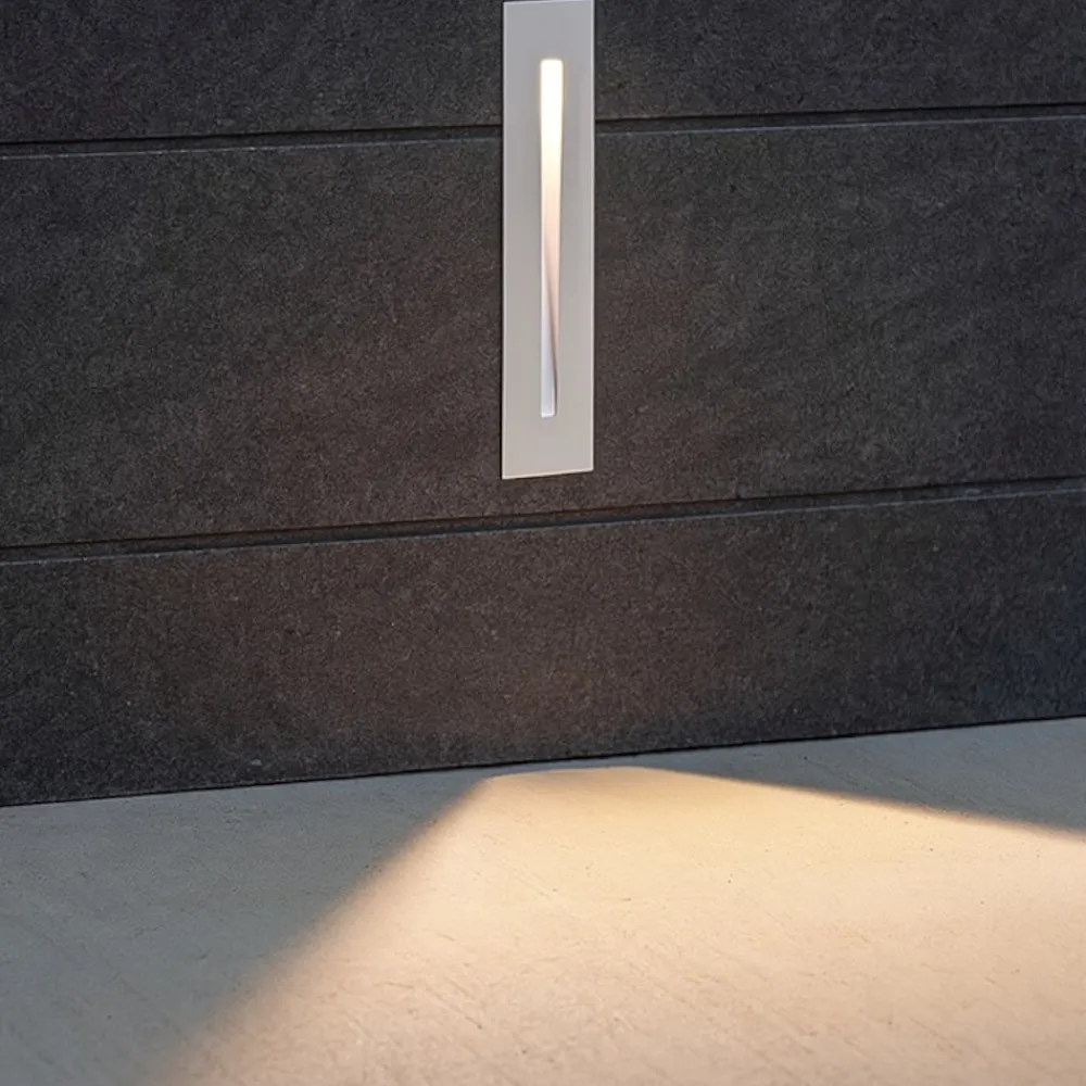 Segnapasso Led-Selezionato da Mazzolaluce Segnapasso led 3w 3000k bianco da incasso per scala gradini
