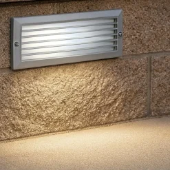 Segnapasso Led-Selezionato da Mazzolaluce Segnapasso per esterni da incasso a parete rettangolare bianco ip54