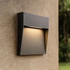 Segnapasso Led-Selezionato da Mazzolaluce Segnapasso per esterni led a parete grafite led 6w 3000k ip65
