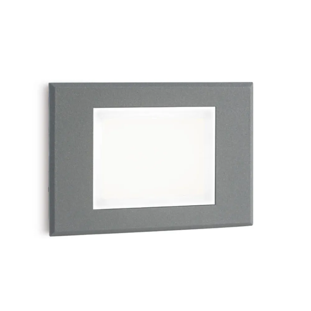 Segnapasso Led-Selezionato da Mazzolaluce Segnapasso per esterno a incasso parete grafite led 3w 4000k ip65