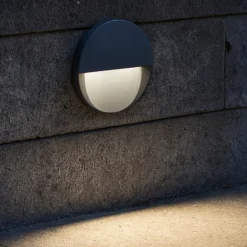 Segnapasso Led-Selezionato da Mazzolaluce Segnapasso per esterno rotondo grafite led 8w 3000k da incasso a parete ip65