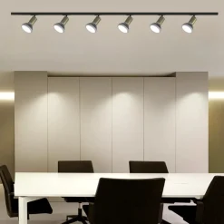 Illuminazione A Binario-Selezionato da Mazzolaluce Sistema di luci a binario 200cm oro con con 6 spot e27 orientabili