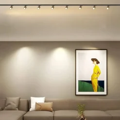 Illuminazione A Binario-Selezionato da Mazzolaluce Sistema illuminazione a binario 300cm nero con 8 spot oro