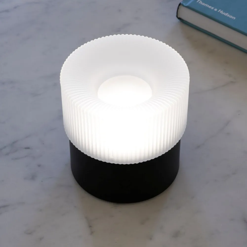 Lampade Da Tavolo-Vivida International Vivida lampada da tavolo pilastro vetro bianco led dimmerabile cct